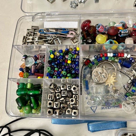 Jewelry Making Supplies - Picture 2 of 13